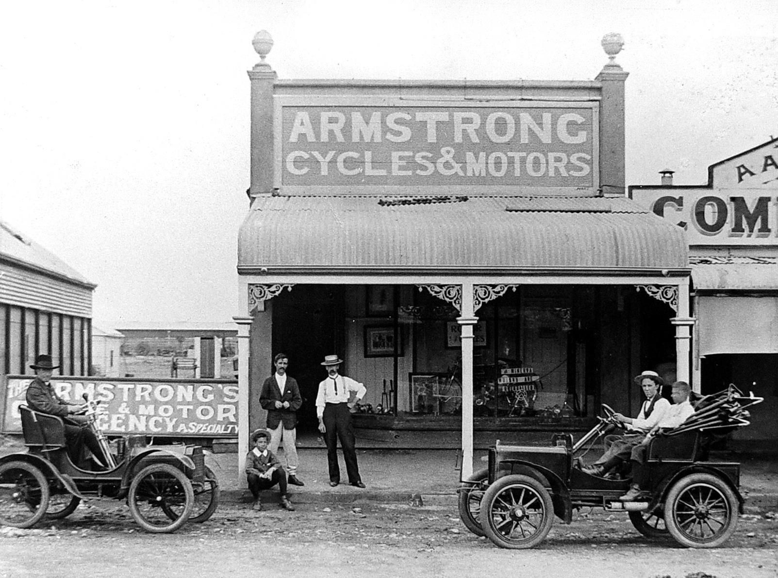 Armstrong Cycles and Motors on Austin Street Cue in 1907