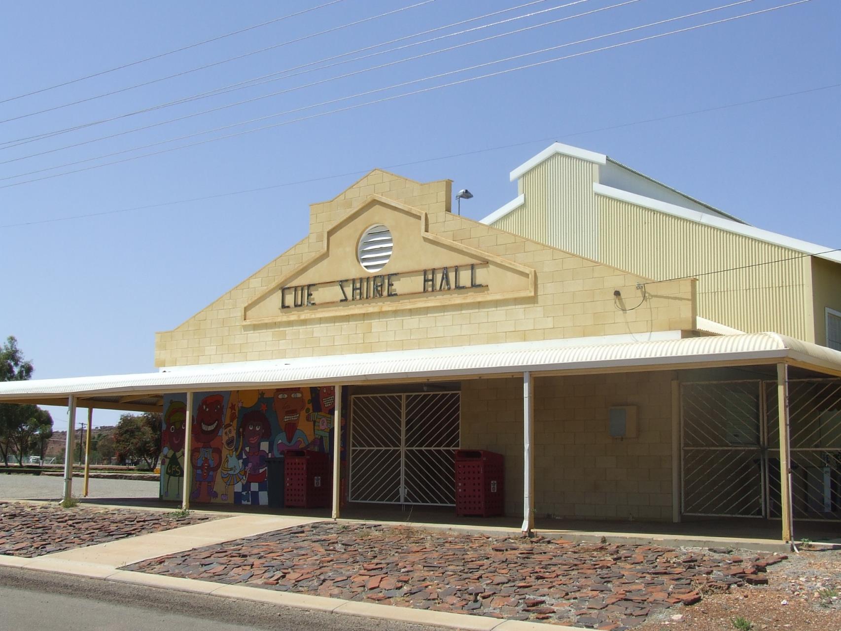 Cue Town Hall