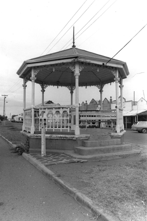Historic photograph of the Cue Rotunda