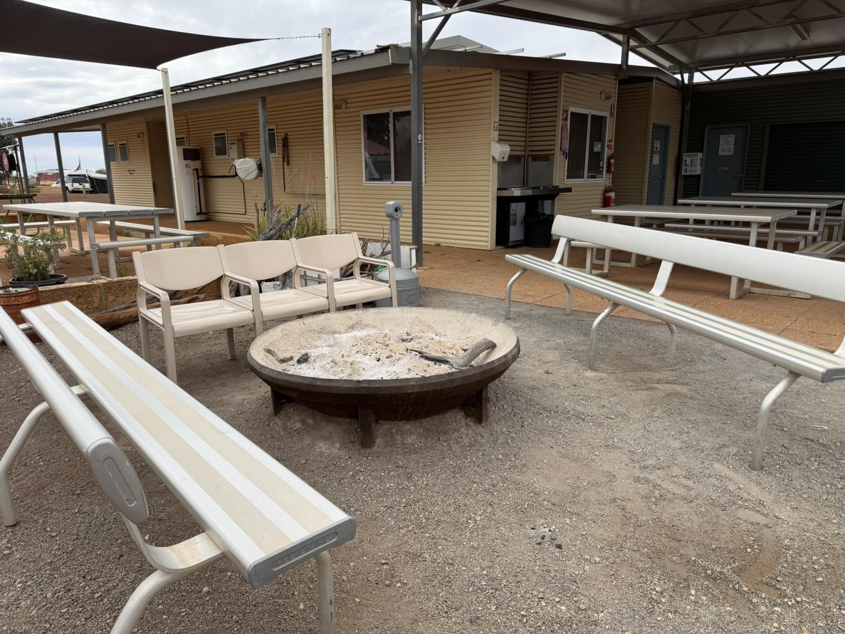 Outdoor communal area at Cue Tourist Park